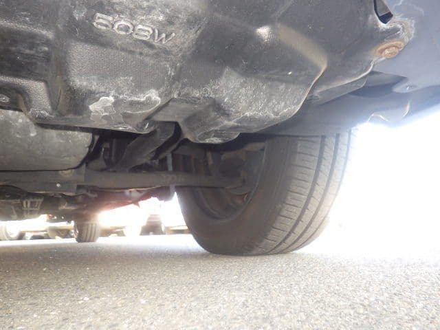 Vehicle SU00001278 large view 15