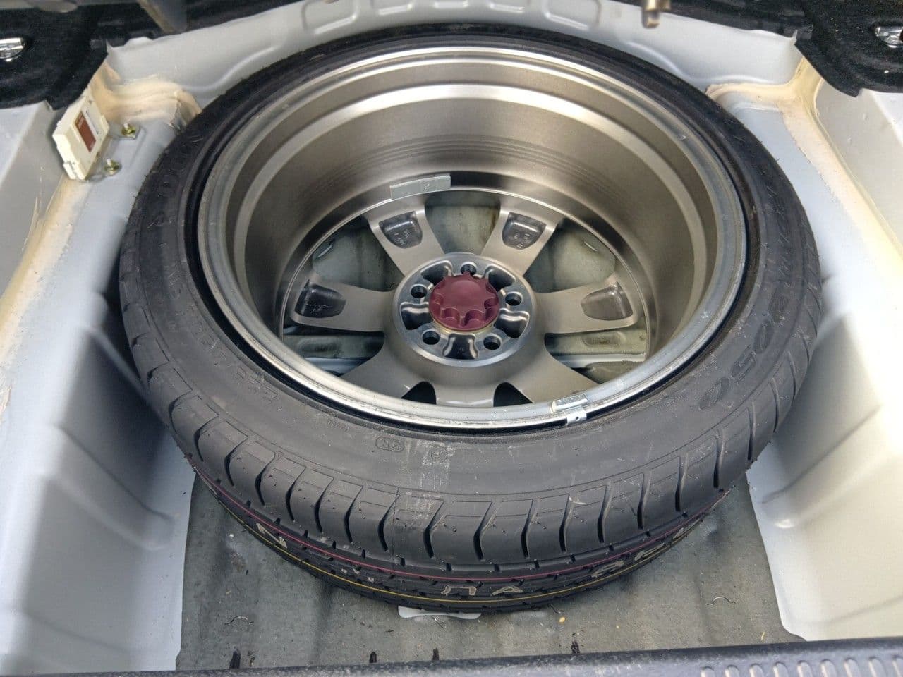 Vehicle SU00001288 large view 38