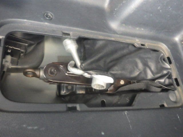 Vehicle SU00001290 large view 36