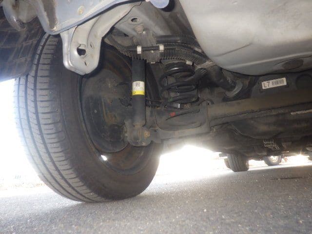 Vehicle SU00001278 large view 17