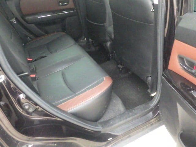 Vehicle SU00001301 large view 23