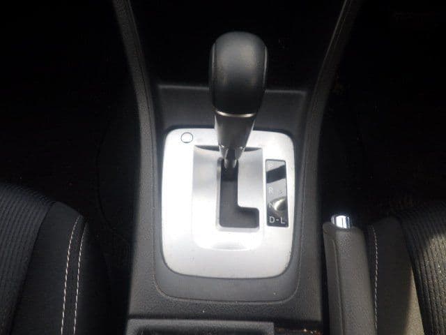 Vehicle SU00001291 large view 32