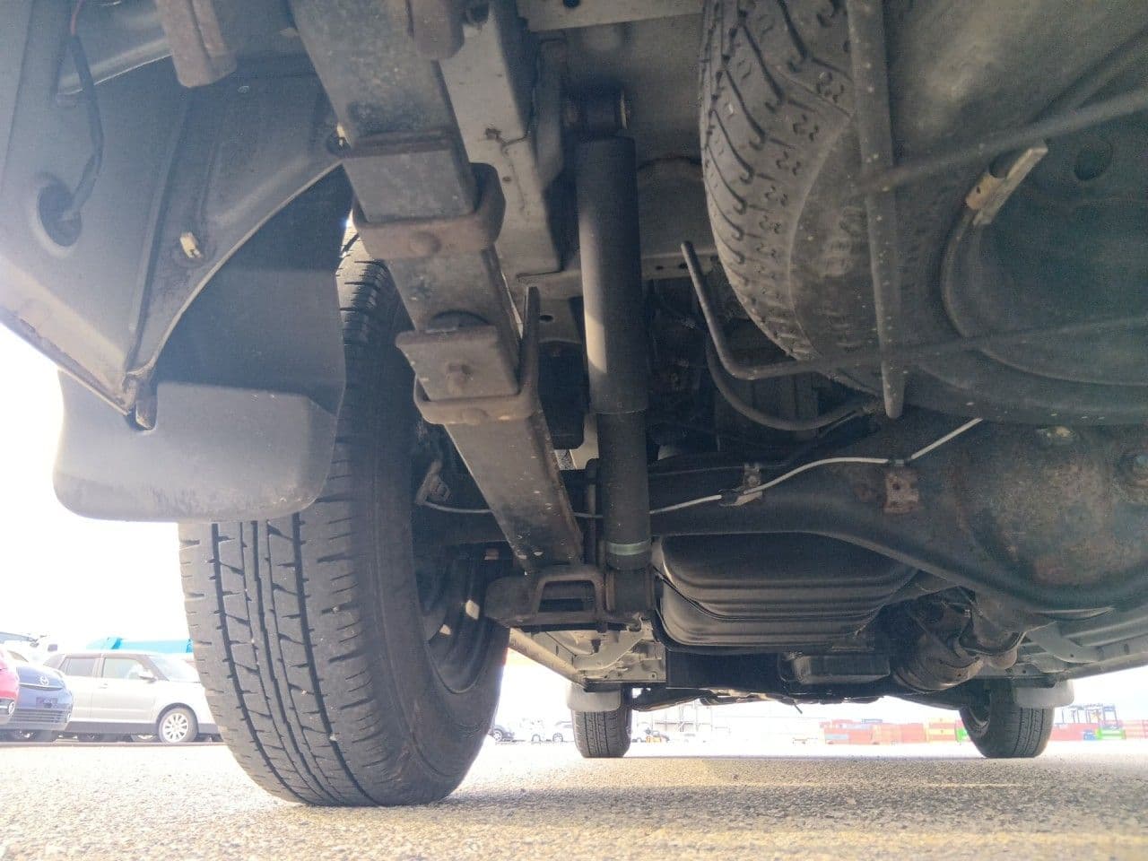 Vehicle SU00001340 large view 16