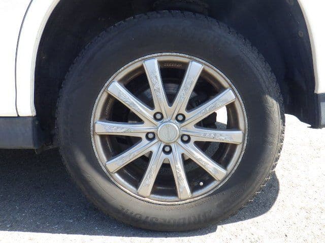 Vehicle SU00001324 large view 11