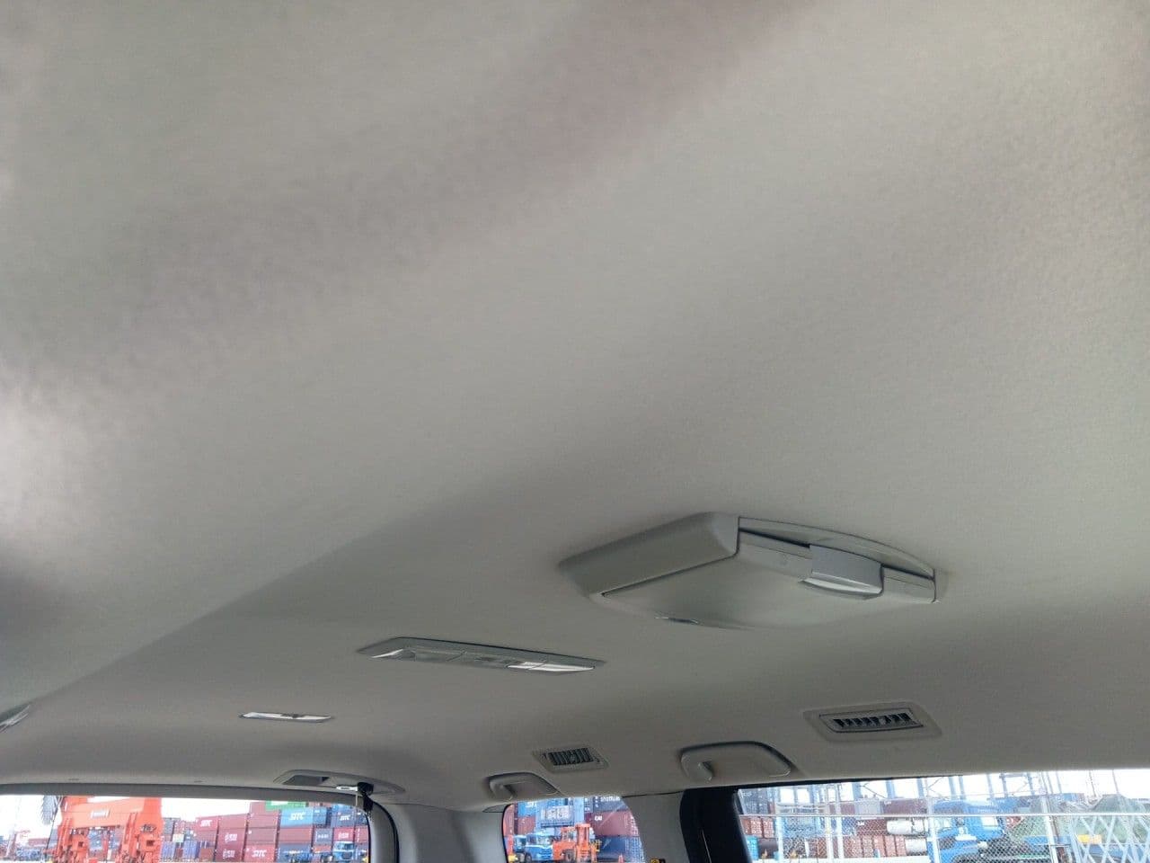 Vehicle SU00001381 large view 27