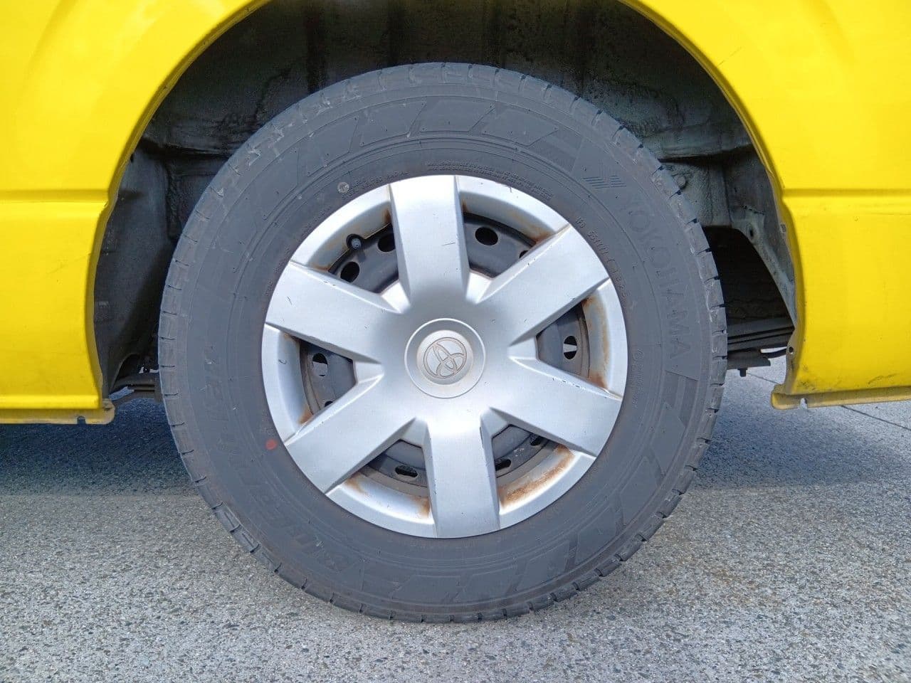 Vehicle SU00001390 large view 10