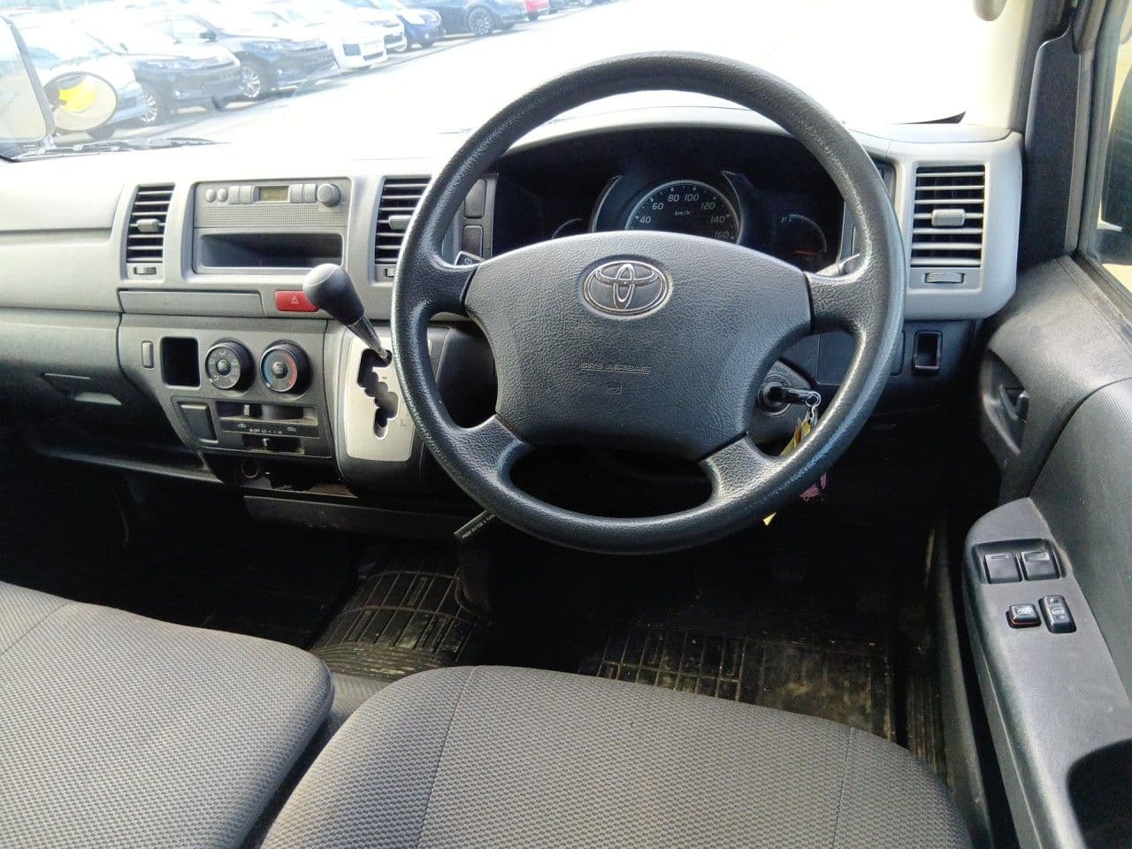 Vehicle SU00001390 large view 27