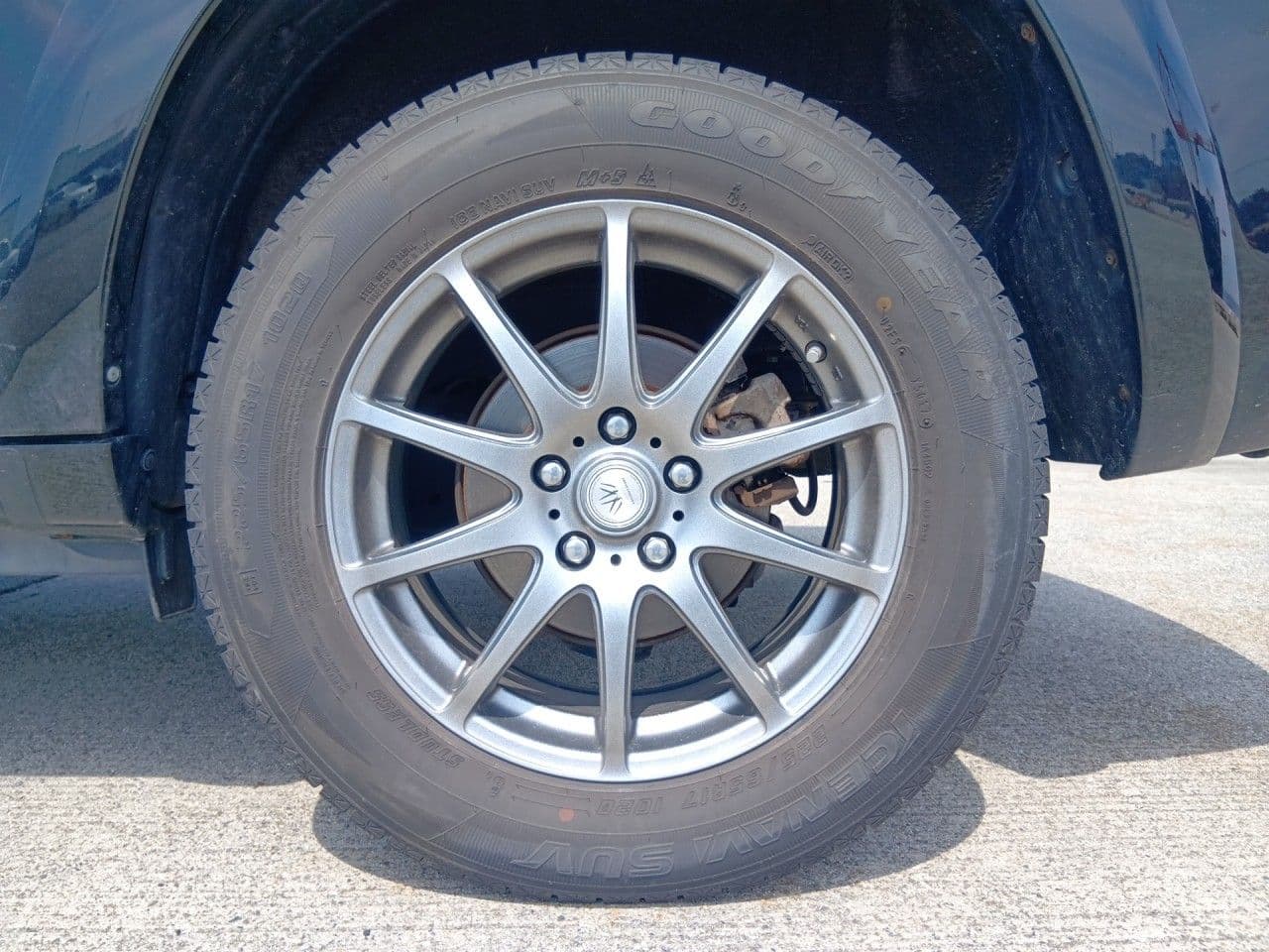 Vehicle SU00001383 large view 10