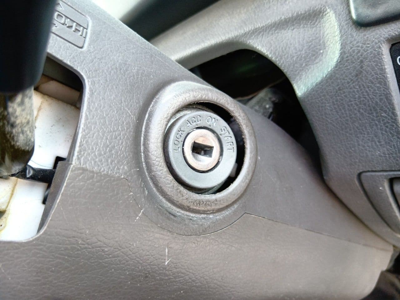 Vehicle SU00001417 large view 33