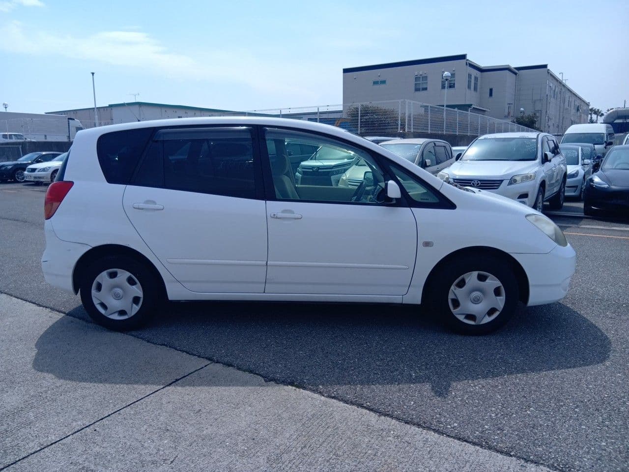 Vehicle SU00001379 large view 6