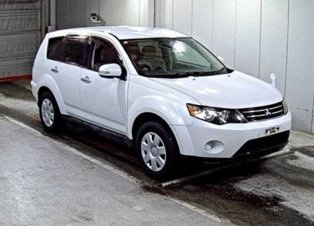 2010 MITSUBISHI OUTLANDER 20E
