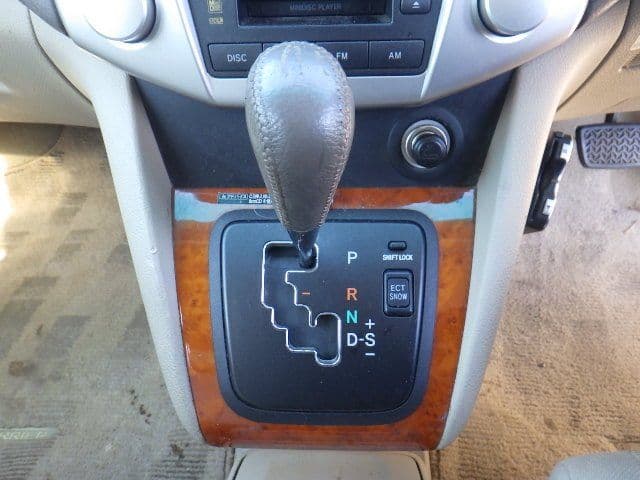 Vehicle SU00001324 large view 32