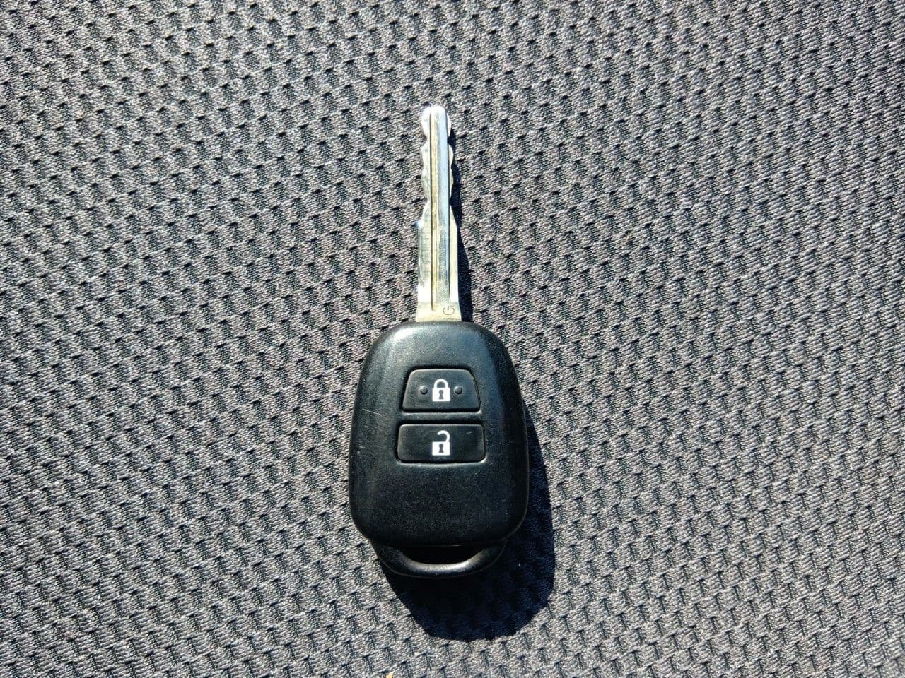 Vehicle SU00001389 large view 33