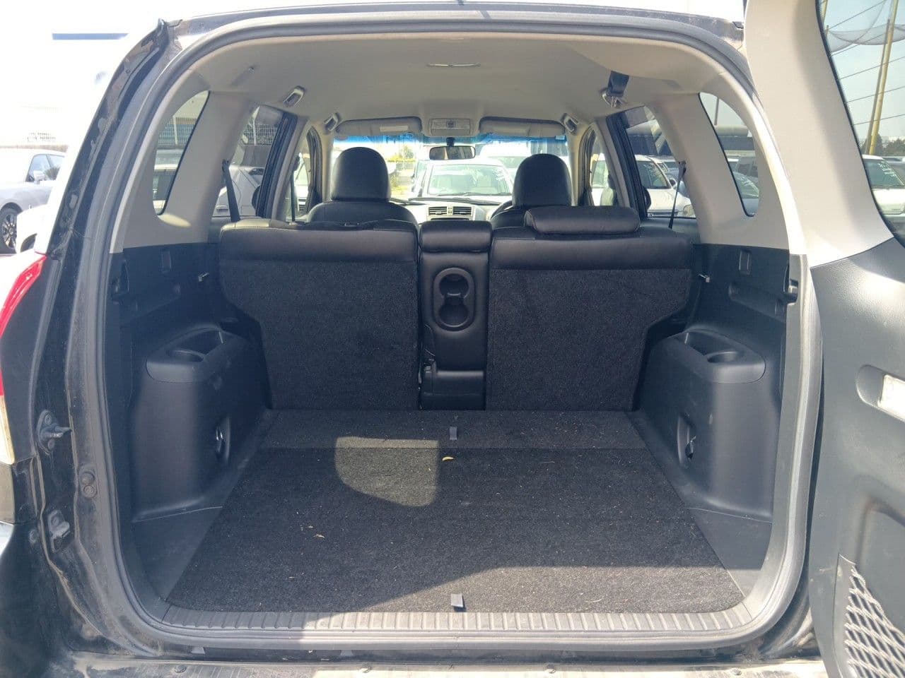 Vehicle SU00001383 large view 23