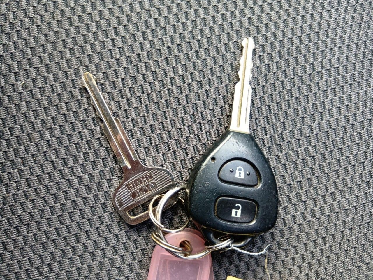 Vehicle SU00001390 large view 32