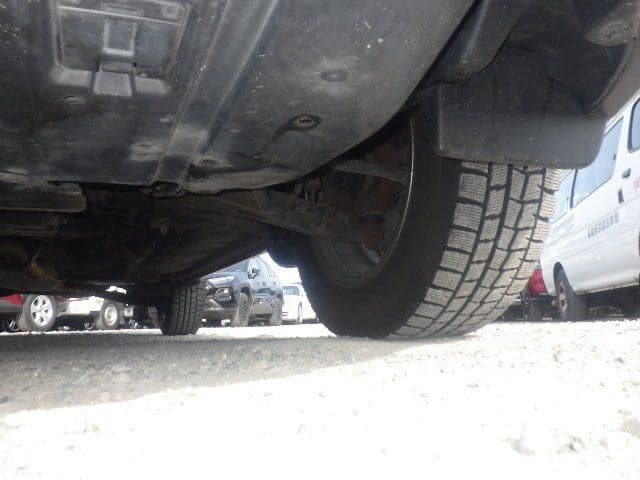 Vehicle SU00001327 large view 15