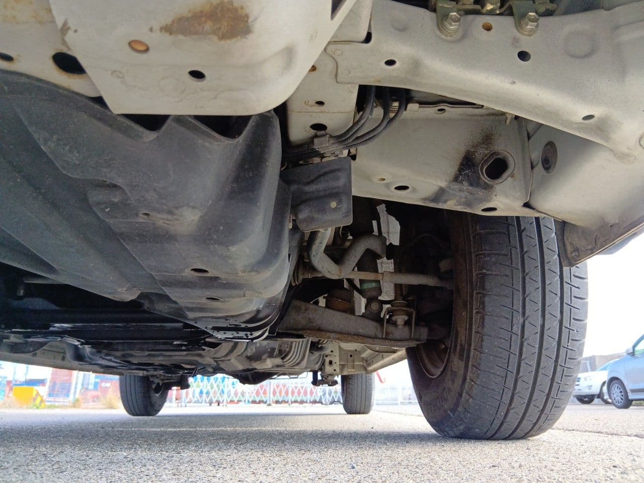 Vehicle SU00001390 large view 14