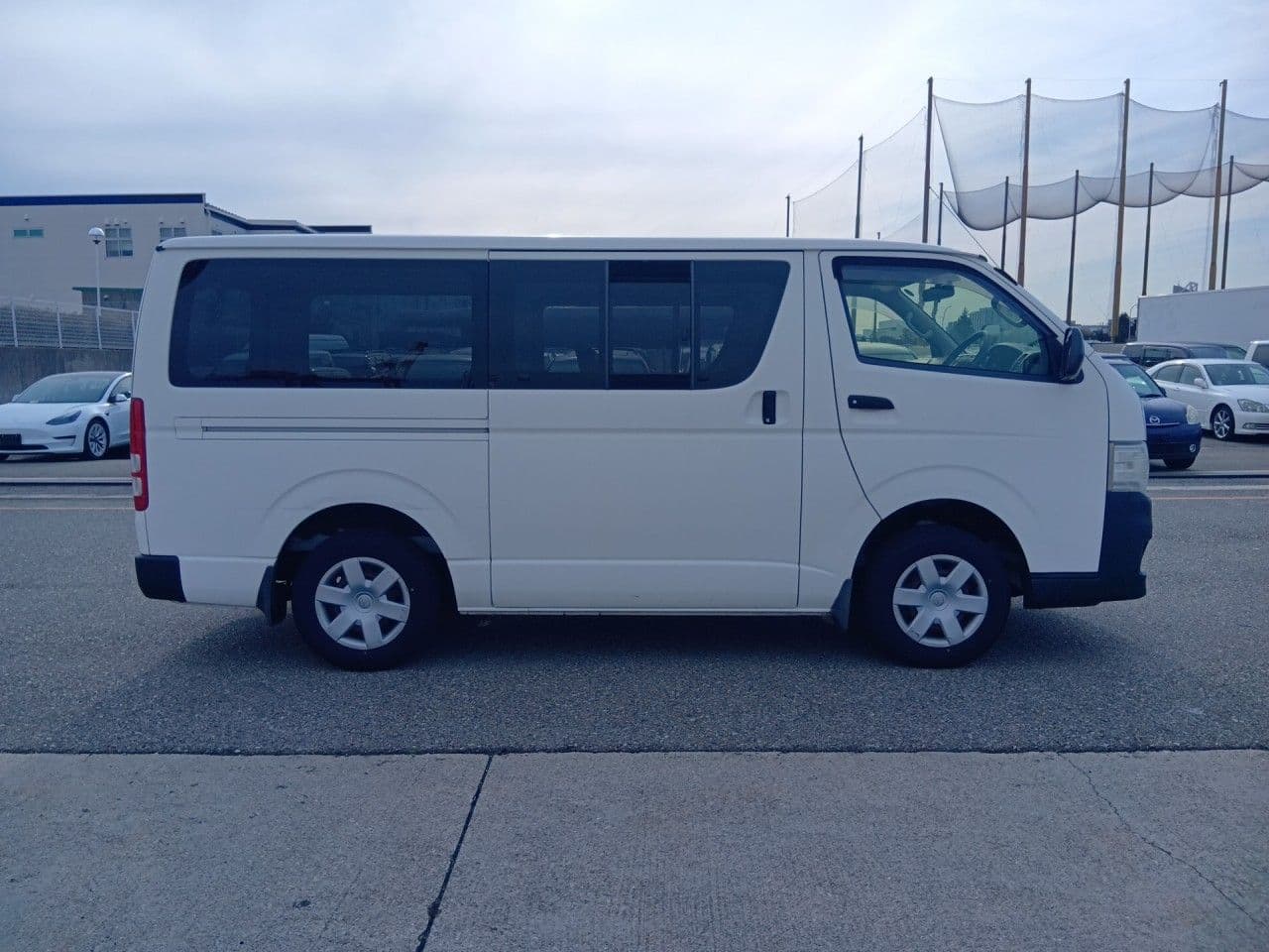 Vehicle SU00001340 large view 7