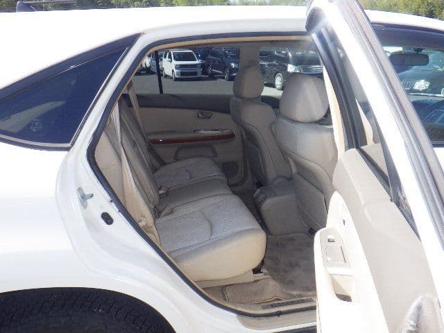 Vehicle SU00001324 large view 22