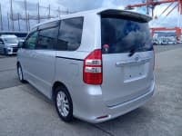 Vehicle SU00001381 thumbnail 3