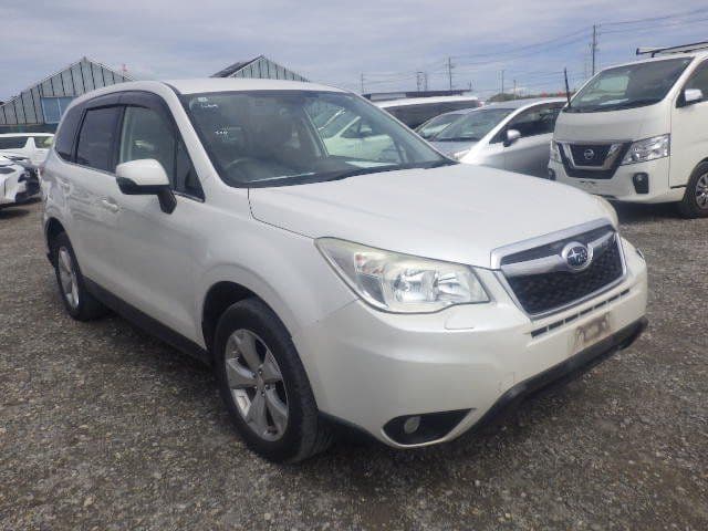 Vehicle SU00001356 large view 8