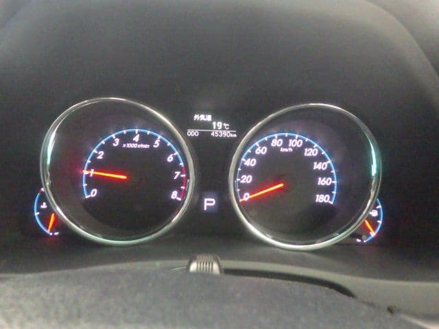 Vehicle SU00001386 large view 28