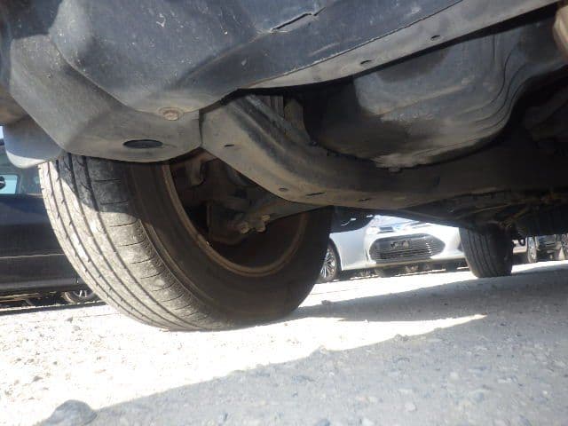 Vehicle SU00001411 large view 14