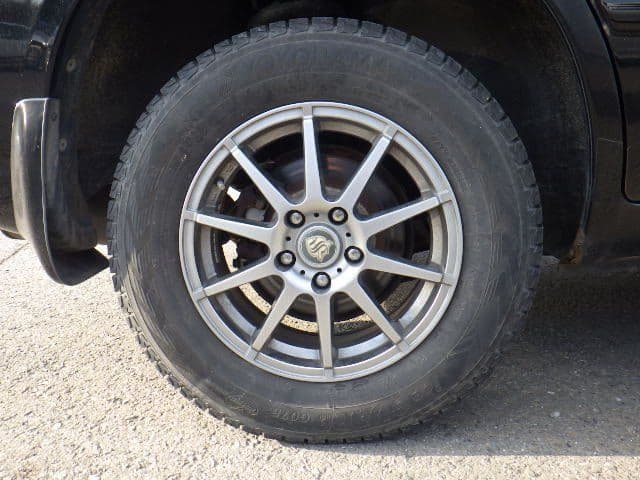 Vehicle SU00001359 large view 10