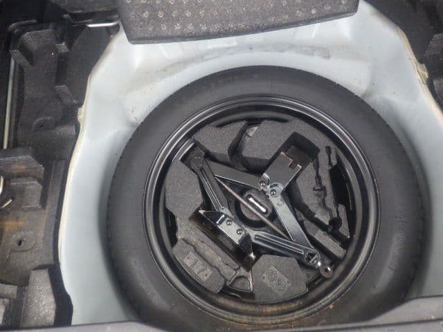 Vehicle SU00001356 large view 35