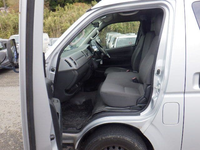 Vehicle SU00001412 large view 25