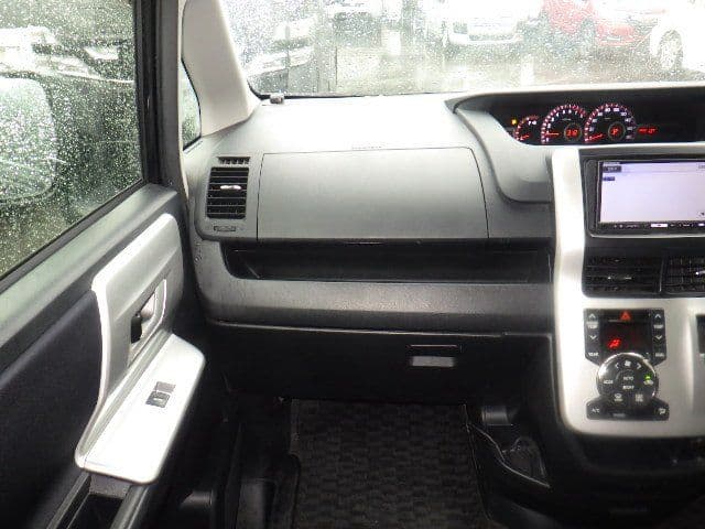 Vehicle SU00001397 large view 30