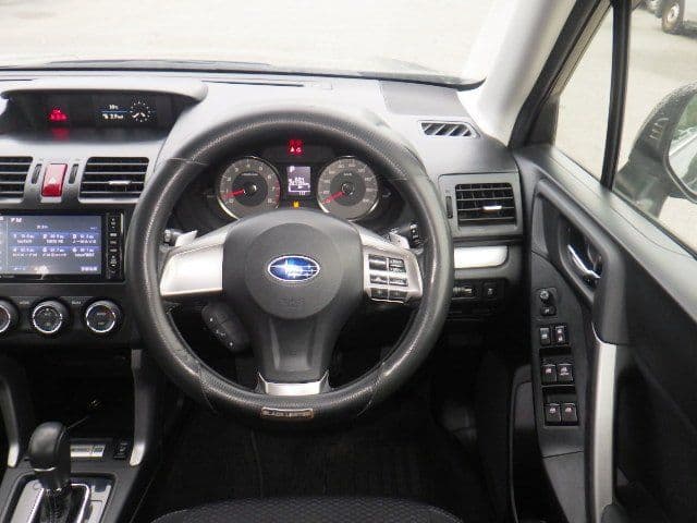 Vehicle SU00001429 large view 28