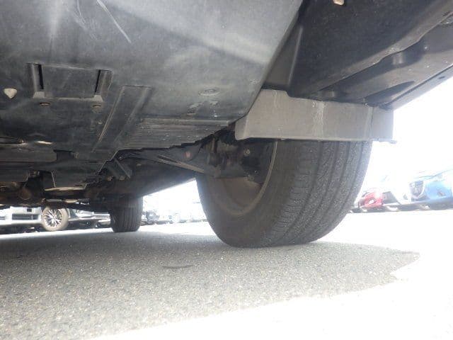 Vehicle SU00001422 large view 16