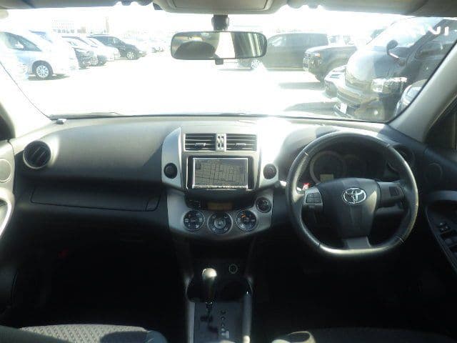 Vehicle SU00001401 large view 26