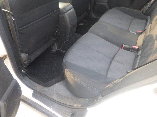 Vehicle SU00001352 large view 25