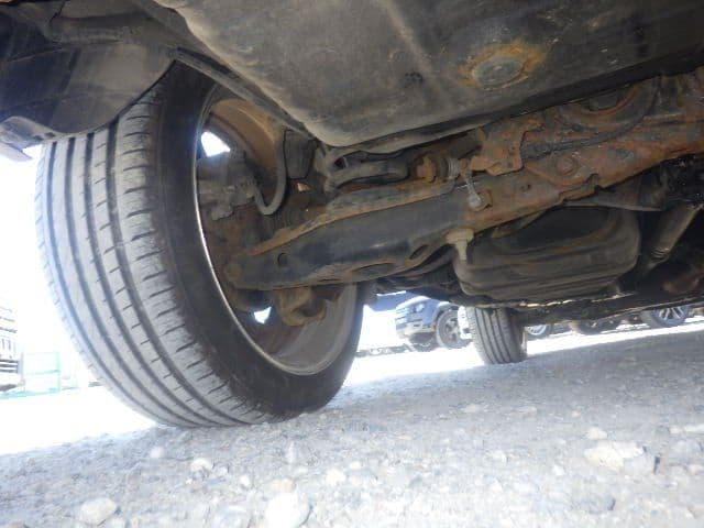 Vehicle SU00001420 large view 17