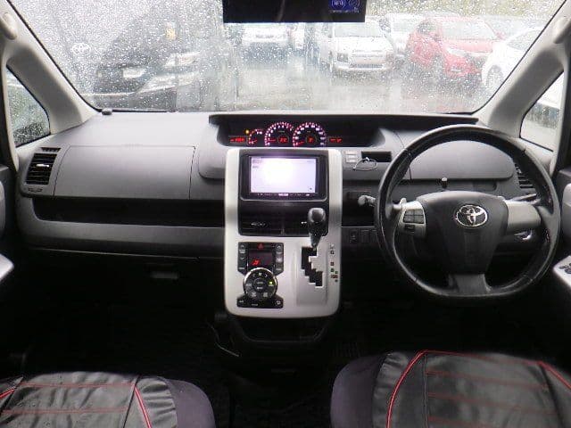 Vehicle SU00001397 large view 28