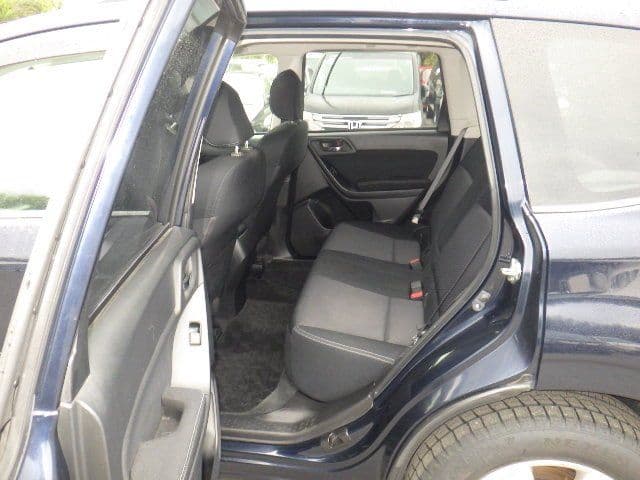 Vehicle SU00001429 large view 25