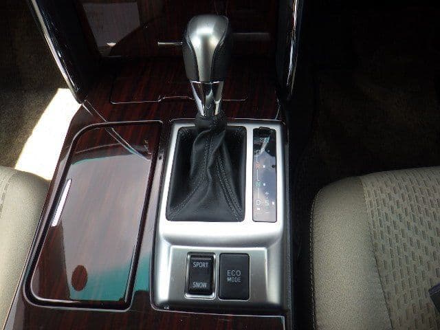 Vehicle SU00001380 large view 30