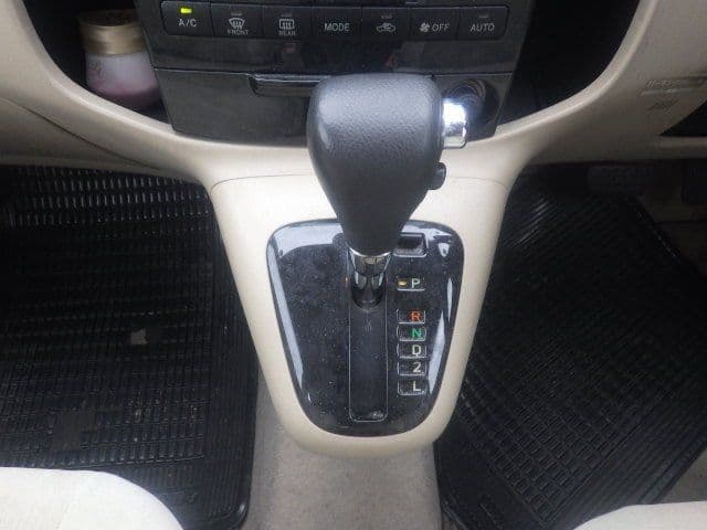 Vehicle SU00001428 large view 33