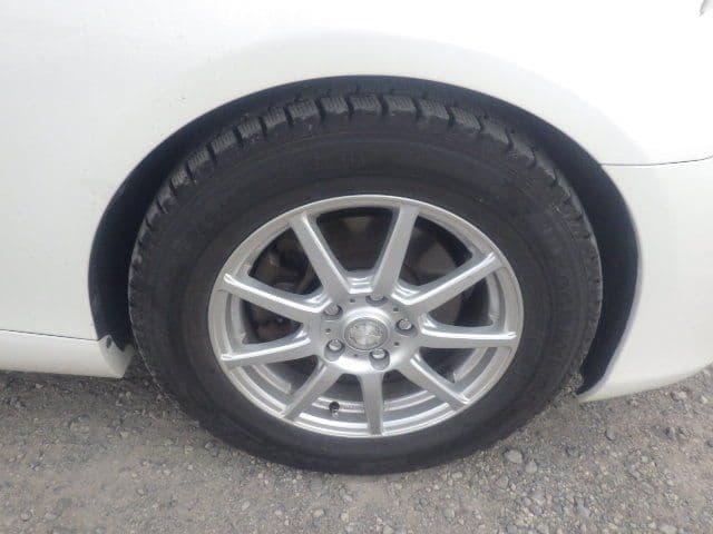 Vehicle SU00001386 large view 9