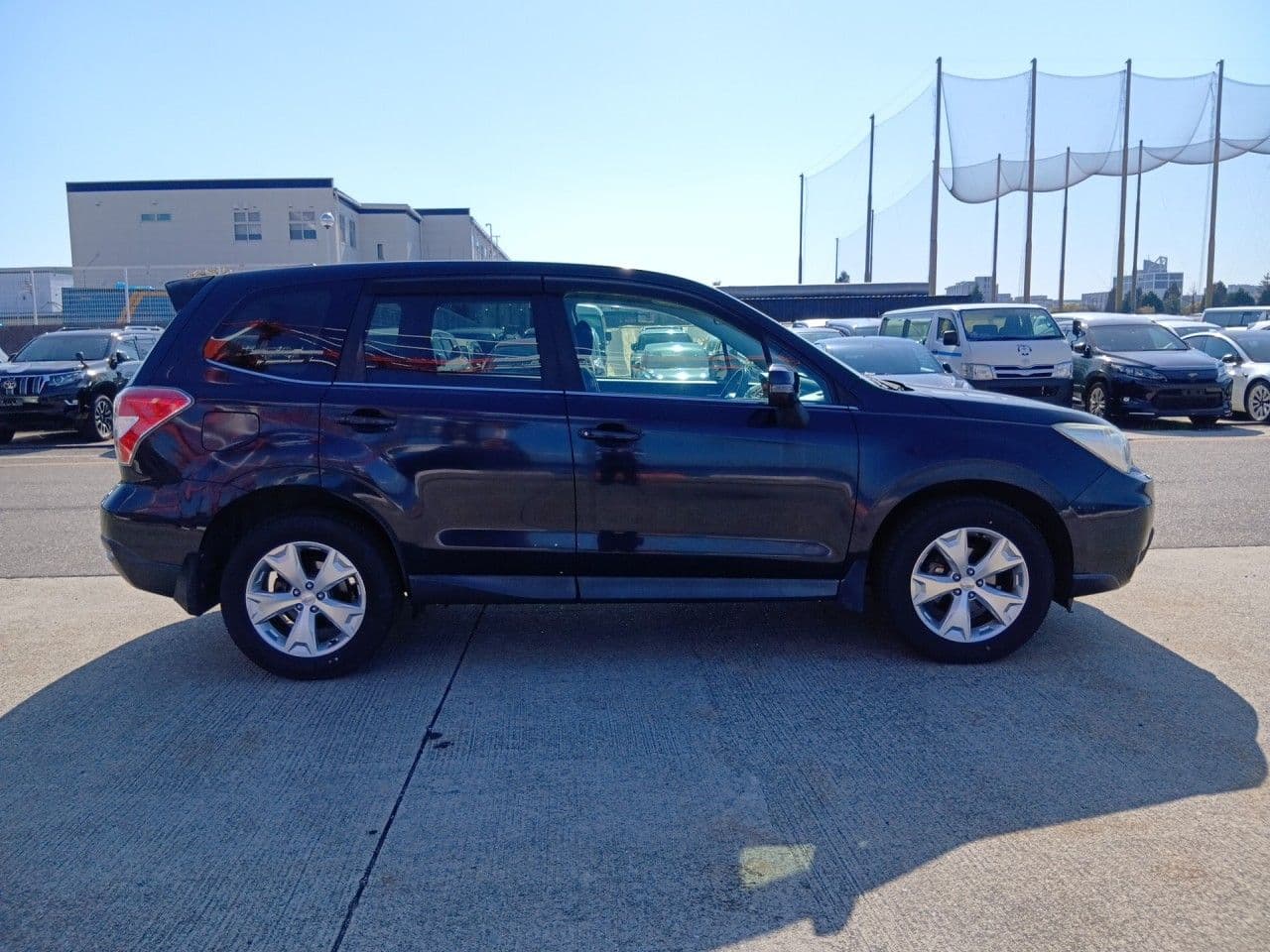 Vehicle SU00001438 large view 7