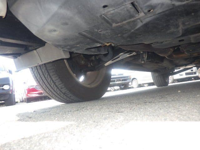 Vehicle SU00001422 large view 14