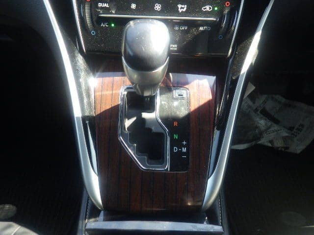 Vehicle SU00001391 large view 31