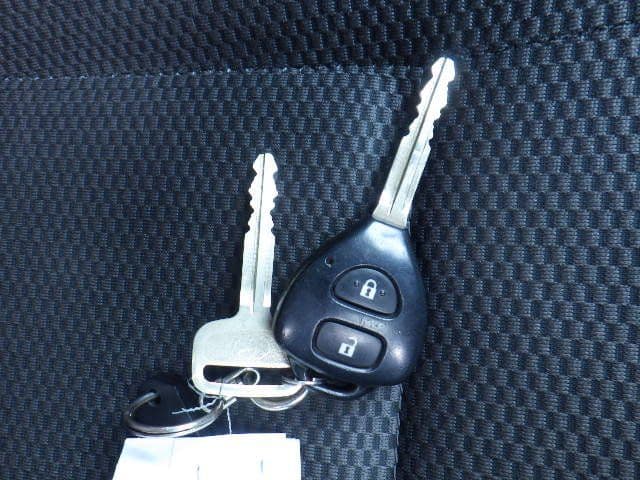 Vehicle SU00001412 large view 34