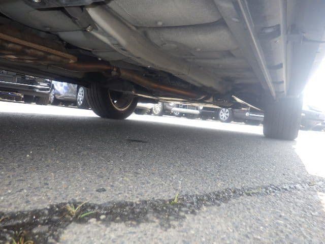 Vehicle SU00001422 large view 15