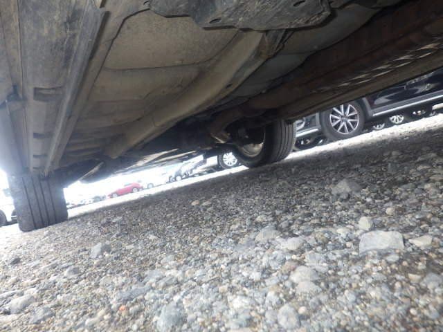 Vehicle SU00001356 large view 19