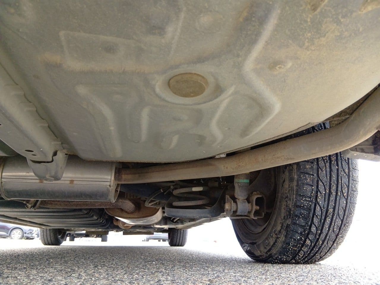 Vehicle SU00001410 large view 17