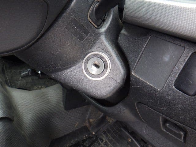 Vehicle SU00001412 large view 33