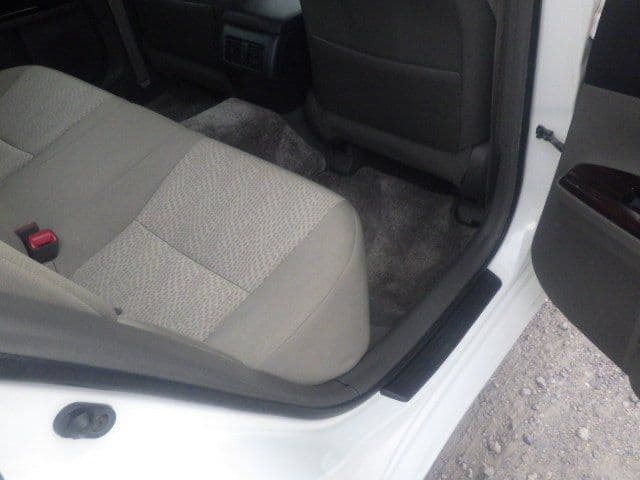 Vehicle SU00001386 large view 22